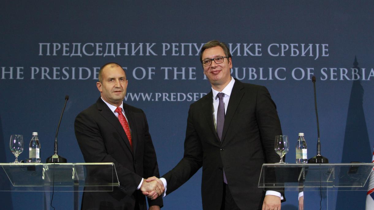 Българският президент е на посещение в Сърбия