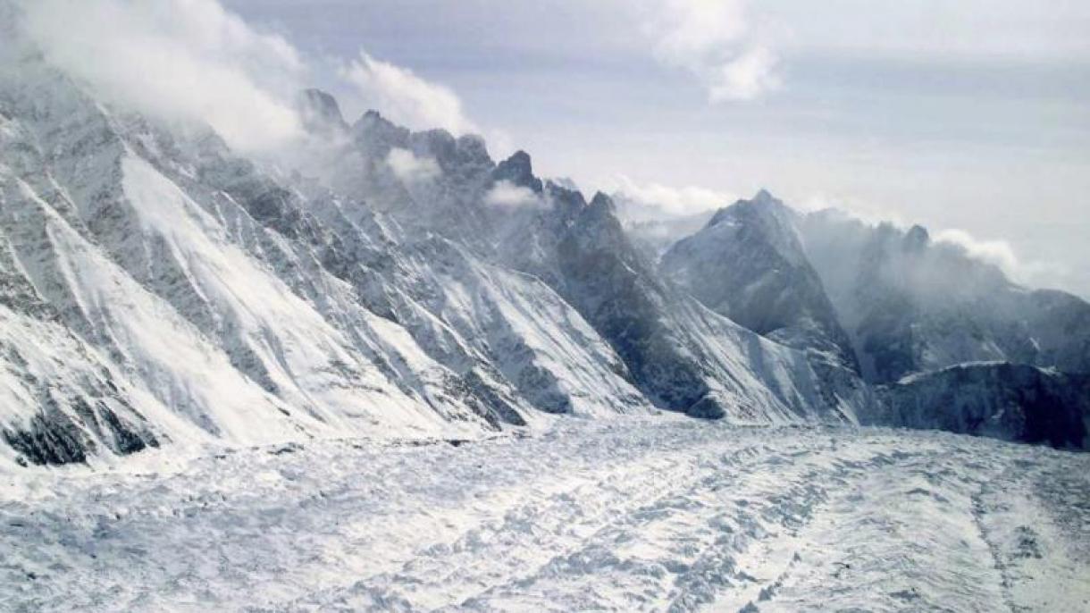 pakistanning gilgit rayonida yüz bergen qar köchüsh weqeside  10 kishi qaza qildi