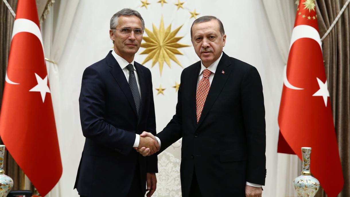 Stoltenberg se recibió por el presidente Erdogan en Ankara